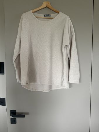 Kuscheliger Herbstpullover Gr. M Beige Rippenmuster New Coll
