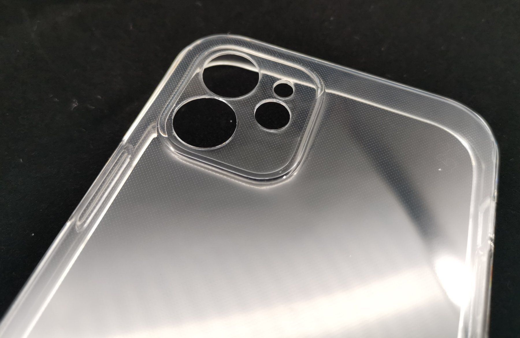 Cover & Protezioni schermo: iPhone 12 mini - 5.4" - TPU / Gummi Case – Nuovo e nell'imballaggio originale da Niederglatt ZH venduto da K1r7 4