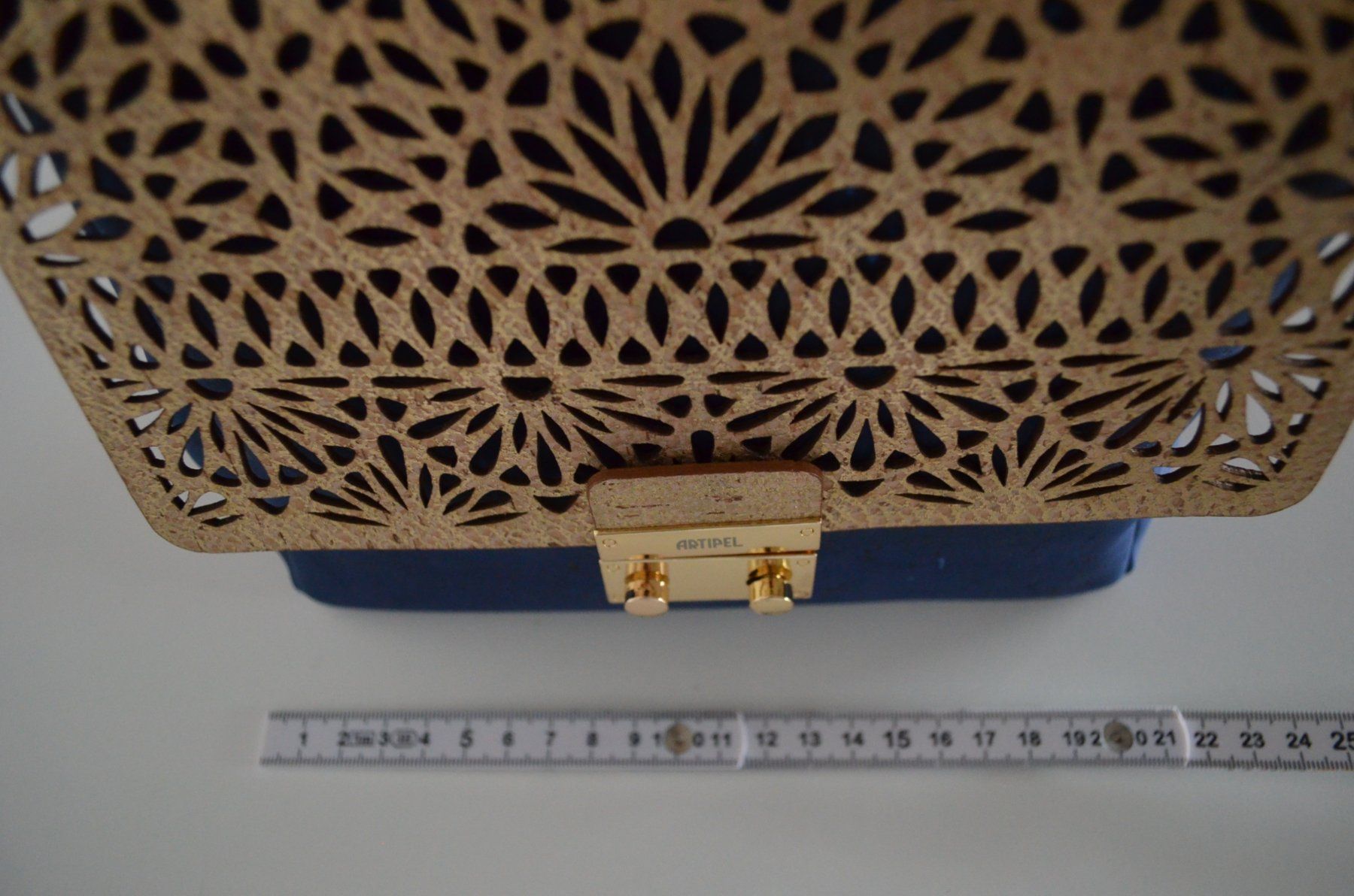 Borse da donna: Tasche ARTIPEL Kork – Usato da Locarno venduto da DarjaRonco 6