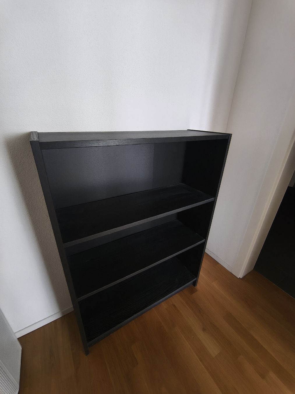 Scaffali: IKEA Billy Schwarzes Regal  – Usato da Oftringen venduto da linett96