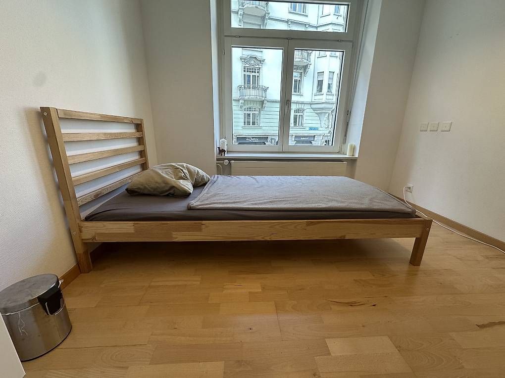 Ikea Letti: Ikea Bett ohne Matratze – Usato da Luzern venduto da tom_zzfx 2