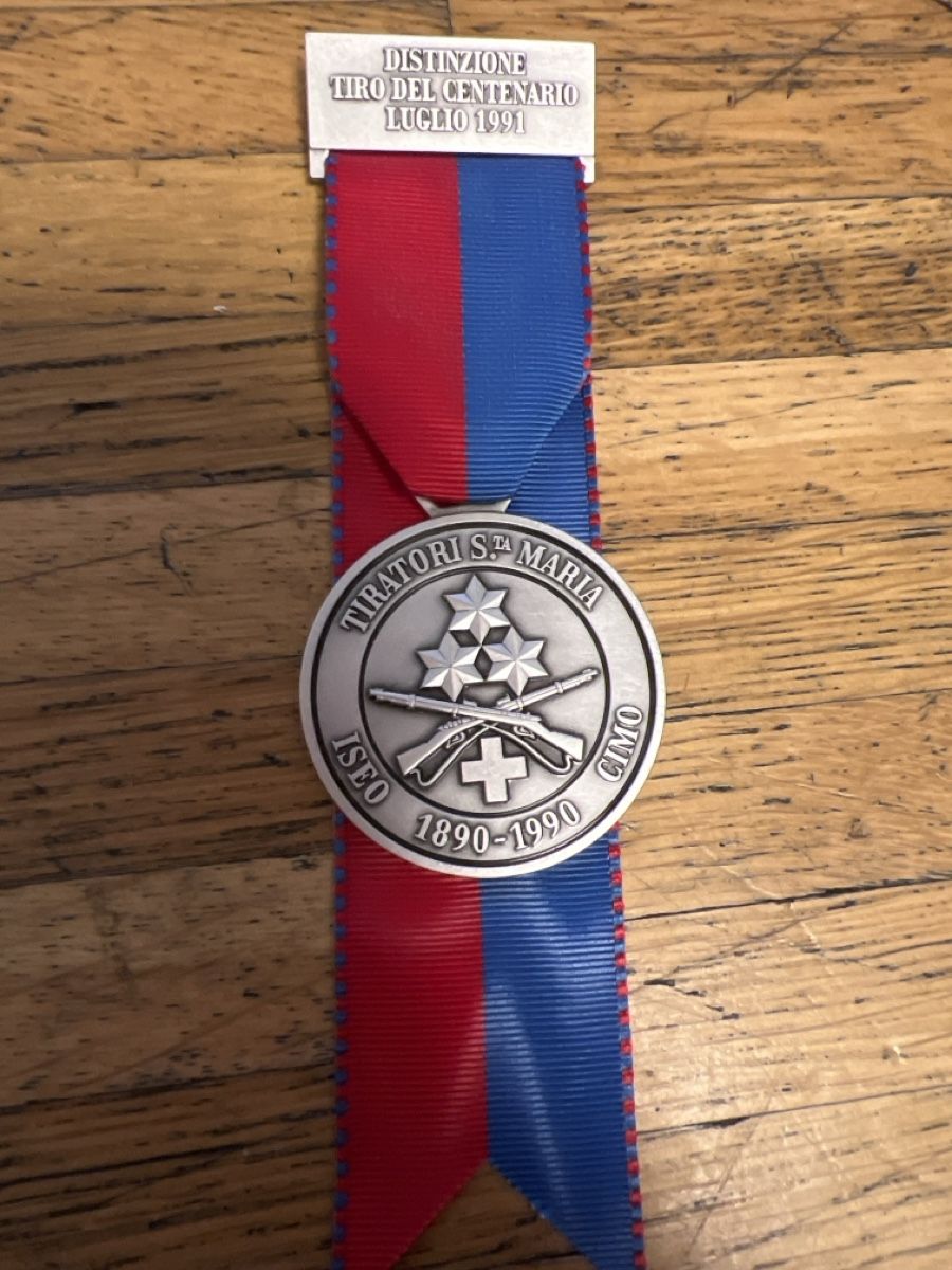Medaglie: Medaille – Usato da monte carasso venduto da Chanel82