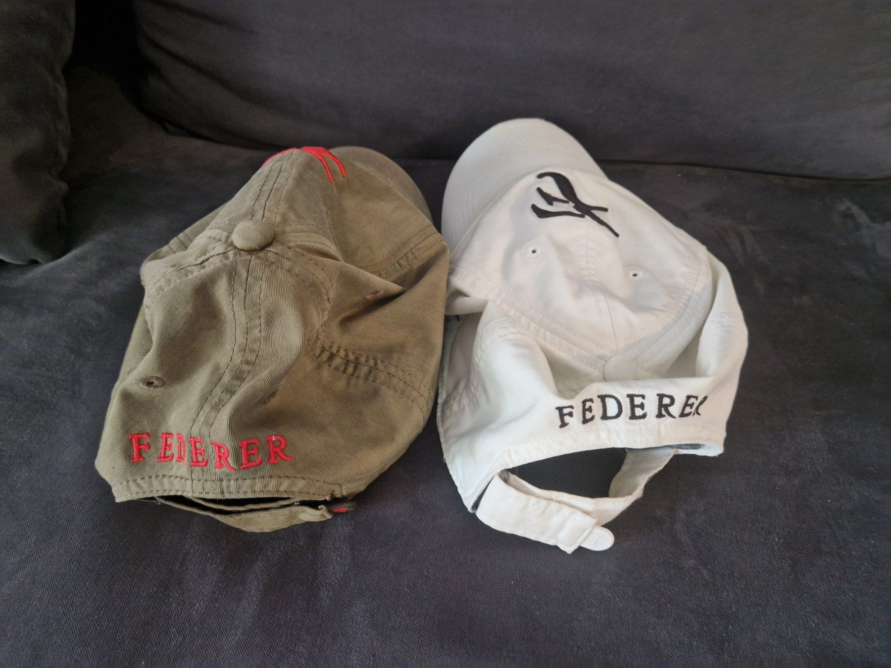 Nike Copricapi, berretti & cappellini: Lot de 2 casquettes Nike Roger Federer – Usato da Villars-sur-Glâne venduto da Mark_988 3