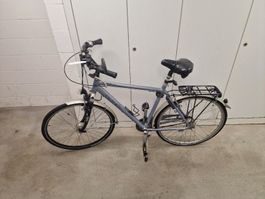 Fahrrad gebraucht, alt aber fährt noch