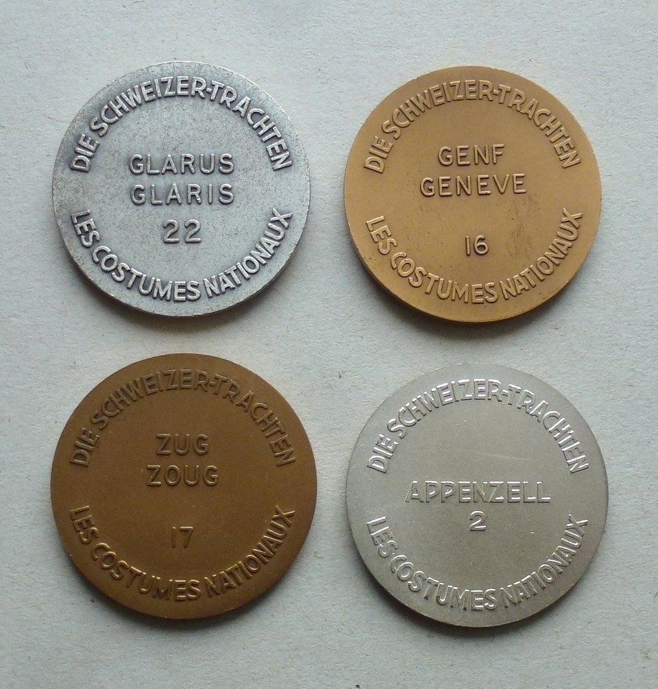 Medaglie: Sammlung ++ 17 Stk alte Schweizer Trachten-Medaillen – Usato da Walkringen venduto da Casablanca777 2