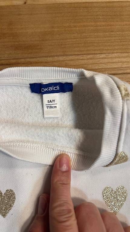Pulls et sweat-shirts: Süsser Mädchen Pulli in Grösse 110 – D'occasion à Zürich par klily 3