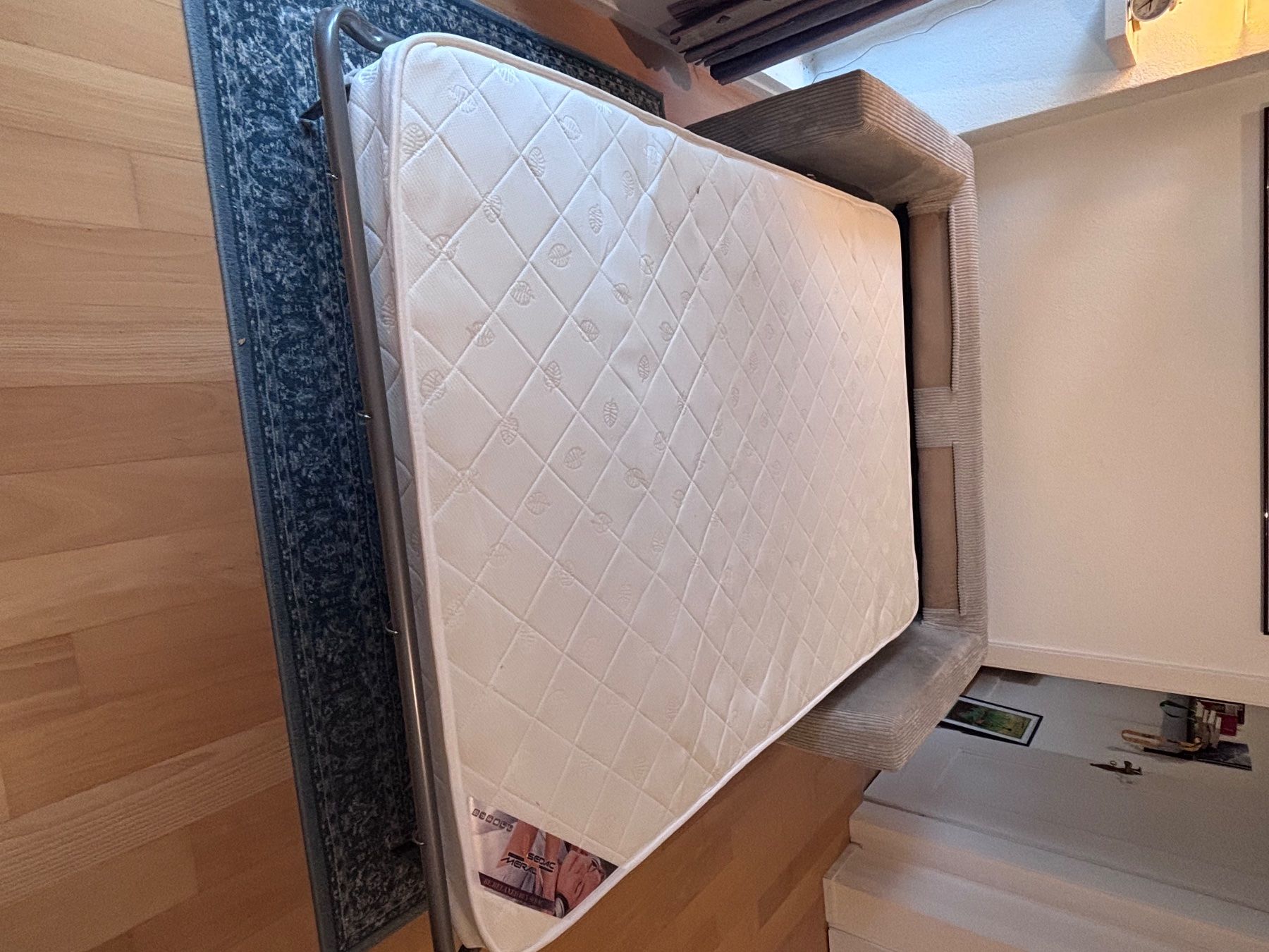 Maisons du monde Sofas: Corduroy sofa bed – D'occasion à Zürich par ral_wbv5 2