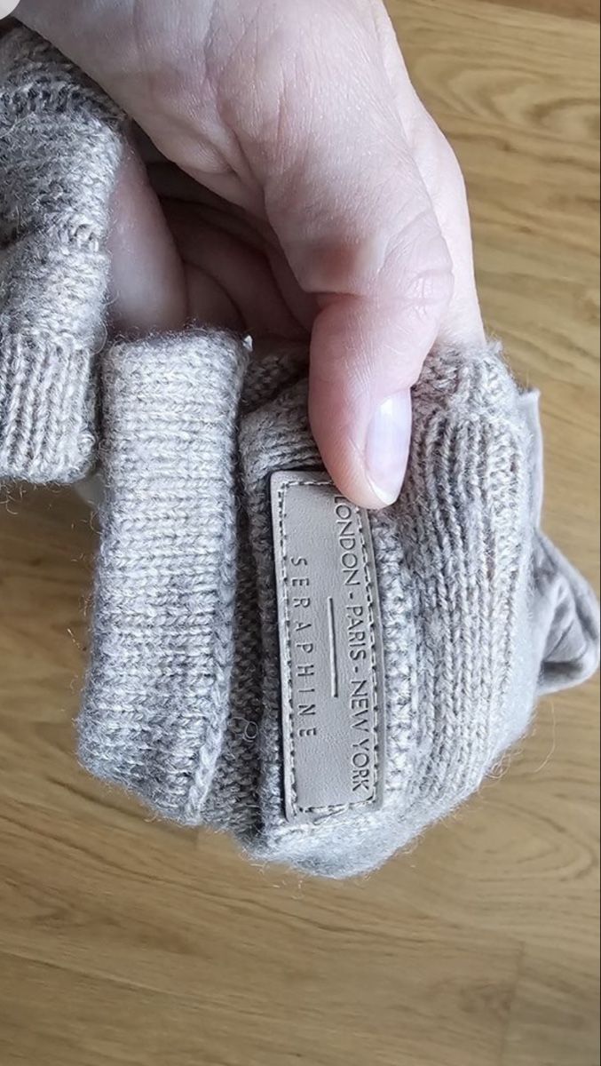 Altro in Moda donna: Stillponcho beige Zopfmuster Grösse One Size – Usato da Niederteufen venduto da sophia2025 2