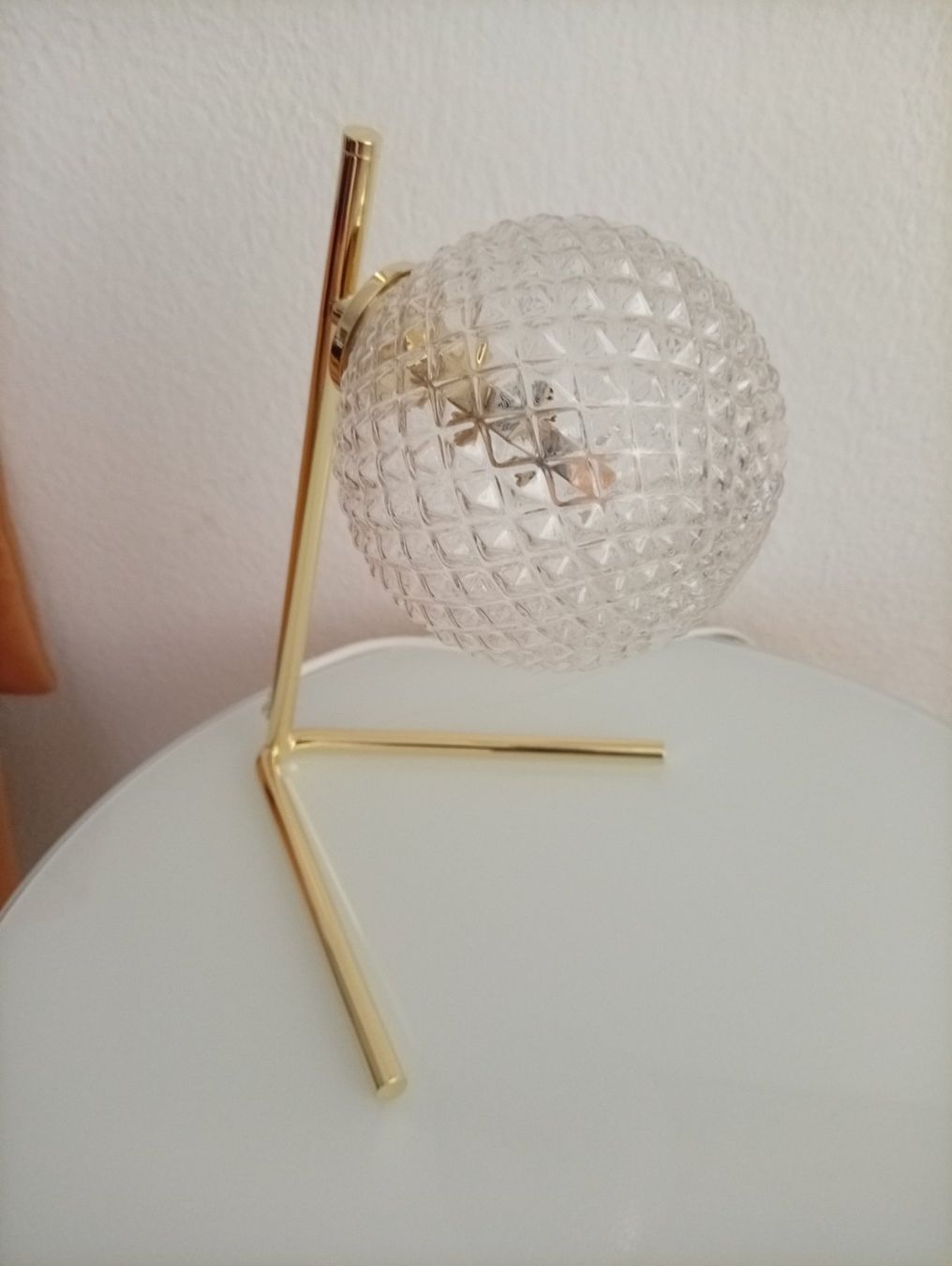 Lampade: Sehr schöne, elegante Tischlampe mit Glaskugel – Usato da Luzern venduto da Seri4 8