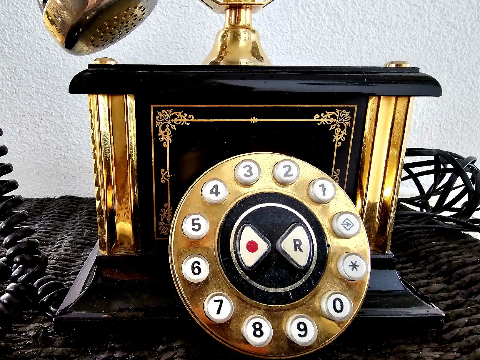 Telefoni: RETRO -STIL TELEFON – Nuovo (secondo la descrizione) da Laupen BE venduto da AUSSIEGIRL1109 1