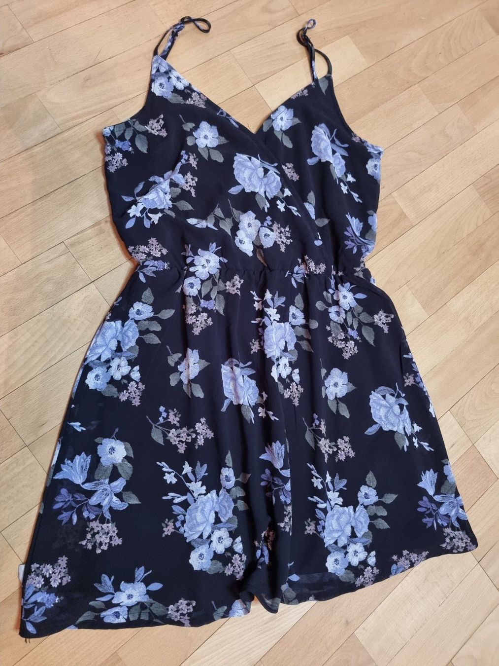 Kleider: 🌺Kleid Größe 38/M🌺 – Gebraucht aus Wald ZH von CapLux 6