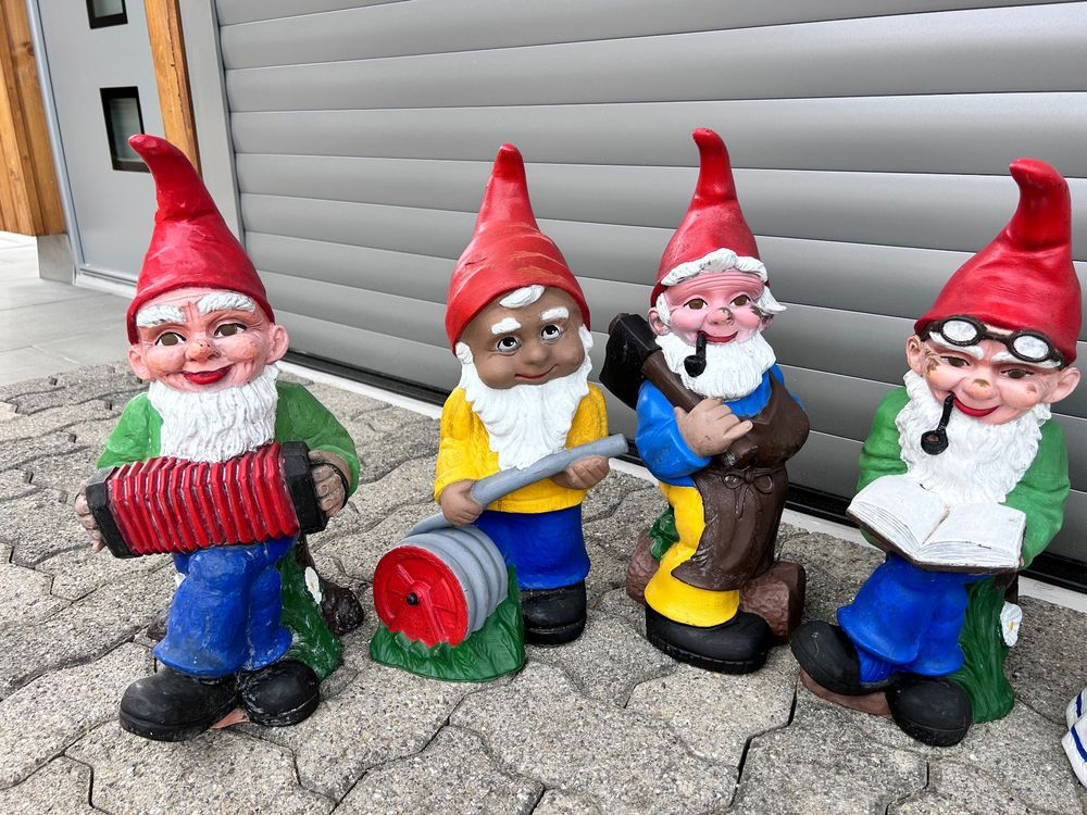 DWK Happy Time Bunch – 4 Mini-Zwerge Mit Bong, Wein, Bier & Pfeife, Ca. 10 Cm, Aus Polyresin