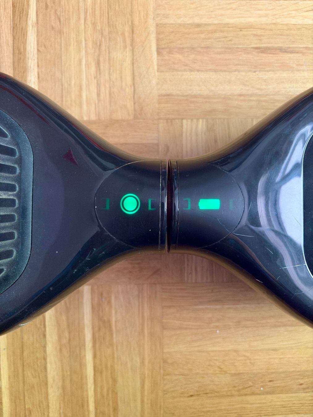 Hoverboard: Hoverboard électrique noir d’occasion – Usato da Biel/Bienne venduto da zouzou65 1