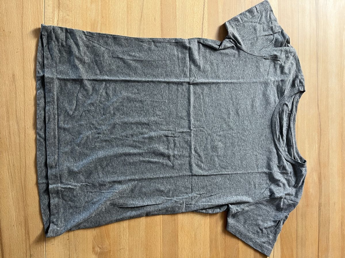 T-shirt: 4 T-Shirts – Usato da Möriken AG venduto da Tigerente12 2