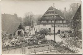 LANDWIRTSCHAFT/BAUERNHAUS 1940 mit Sägerei Innerschweiz?