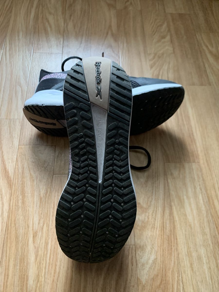 Damenschuhe: Scarpe da corsa reebook mis40 – Gebraucht aus Airolo von Truzz 2
