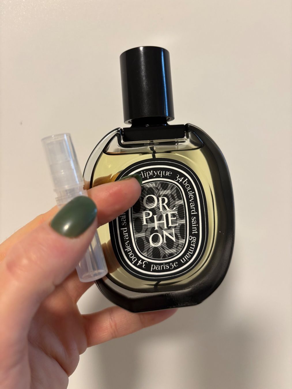 Diptyque Profumi & Eau de Toilette: Diptyque Orphéon EDP Duftprobe 2ML – Usato da Zürich venduto da deruja