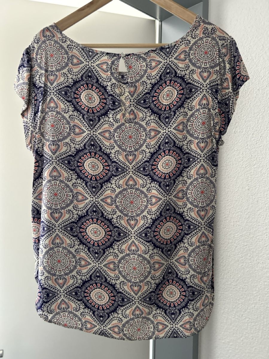 Only Camicette: Bluse von Only, Grösse 40, gemustert  – Usato da Erlinsbach SO venduto da hallon480 2
