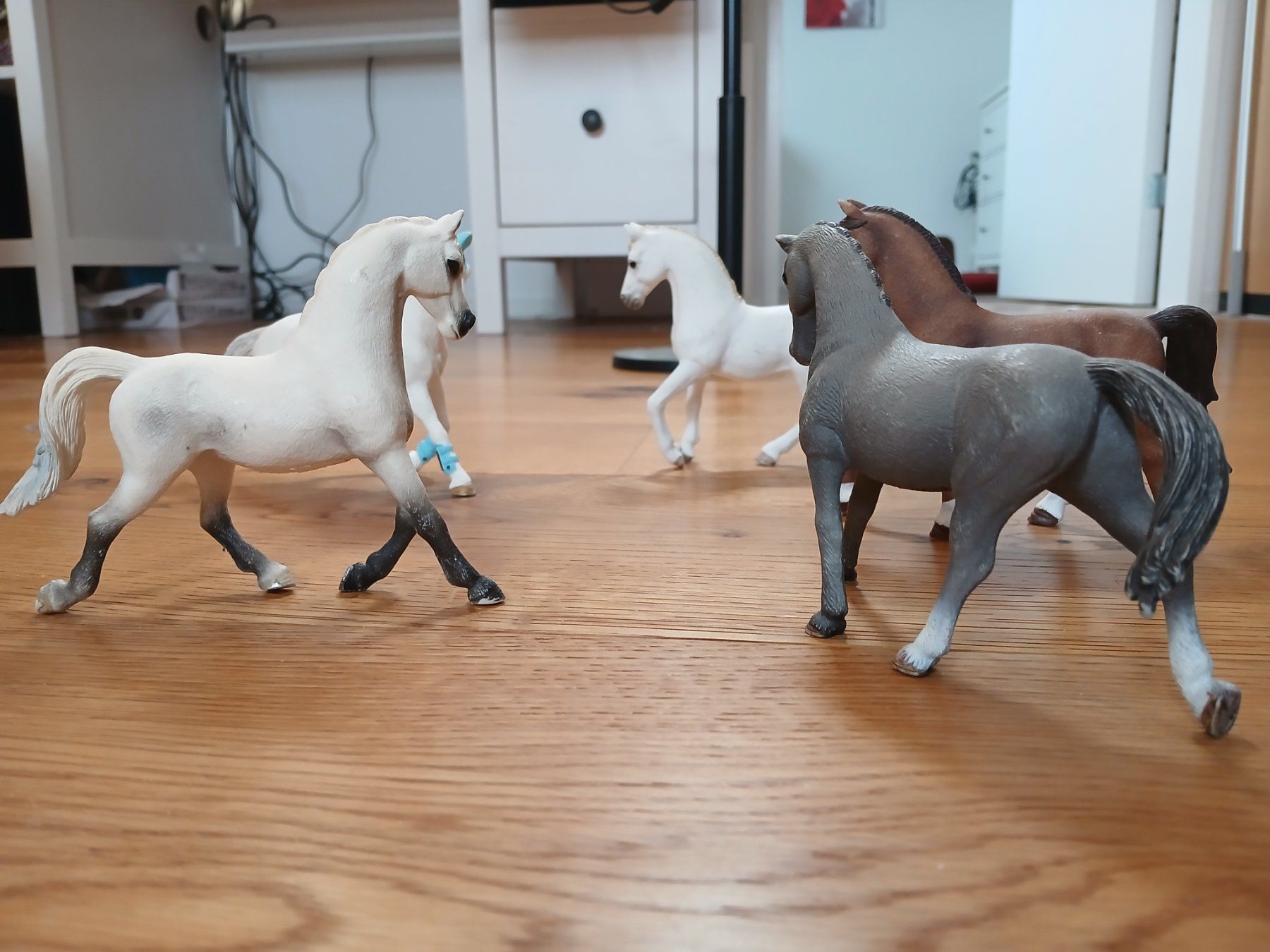 Schleich Jouets: 5 SCHLEICH   PFERDE – D'occasion à Unterengstringen par Nincraft 3