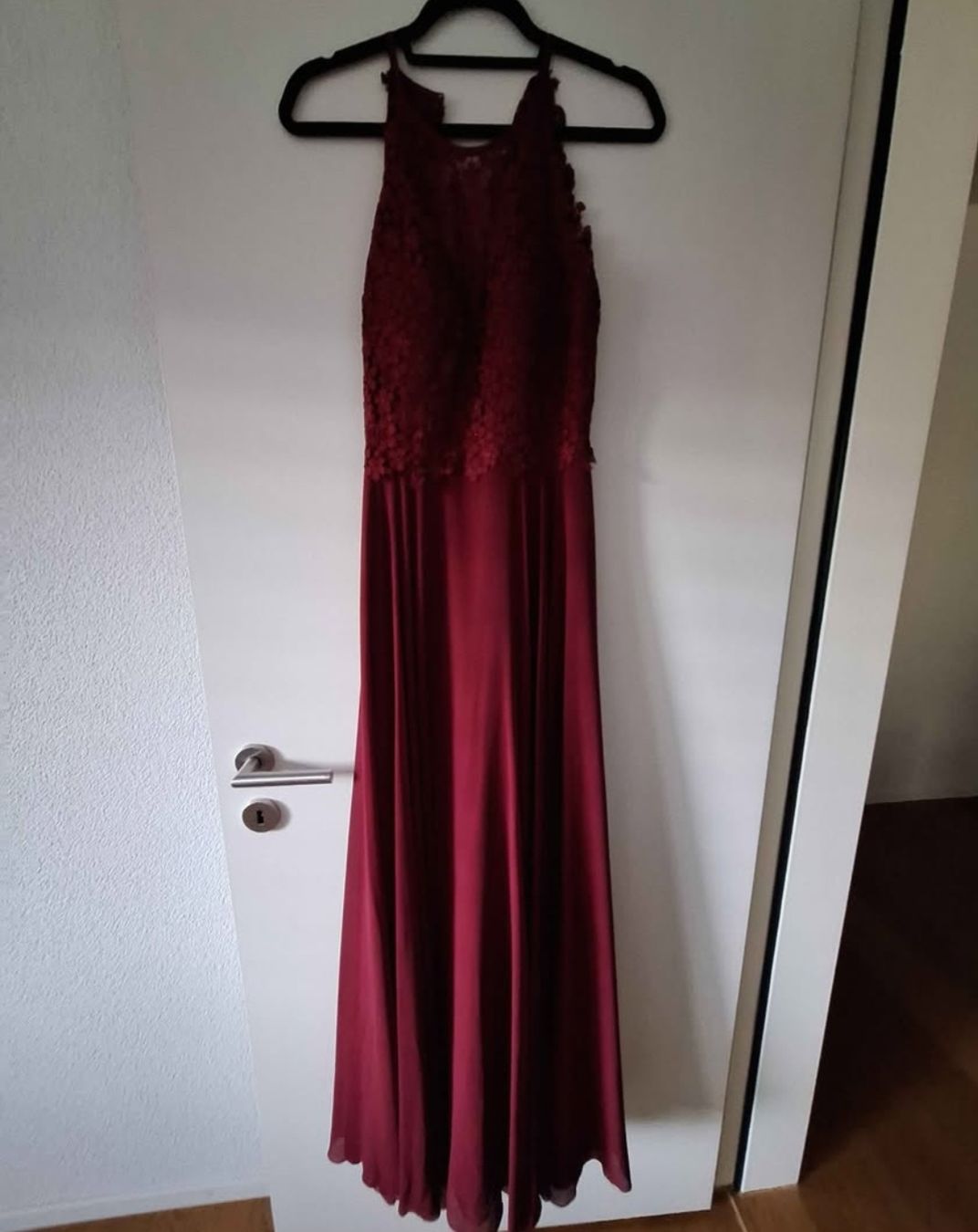 Robes: Abendkleid – Neuf (Voir description) à Mümliswil par kat_5rf7 2