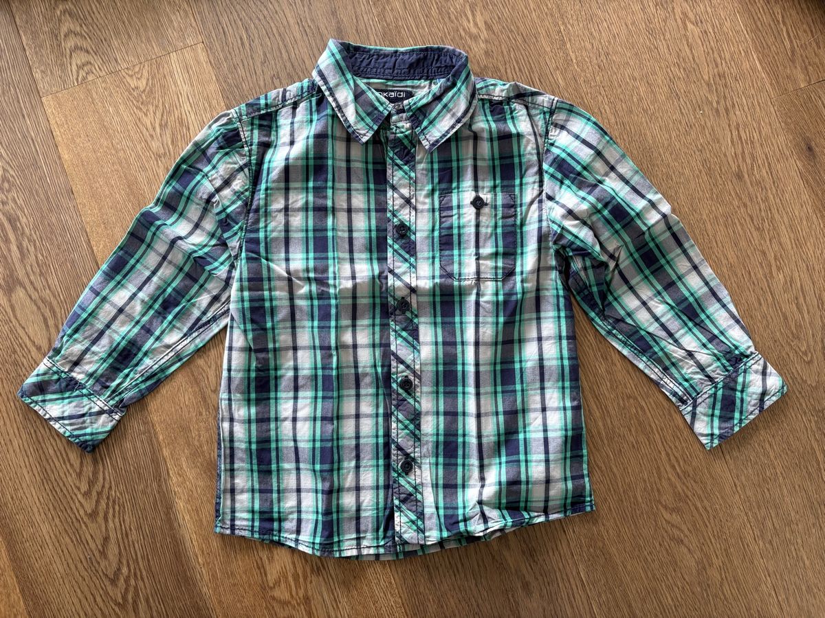 Okaidi Camicie, T-shirt & Polo: Okaidi Hemd, Gr. 104, Top Zustand – Usato da Horgen venduto da Rafnaf