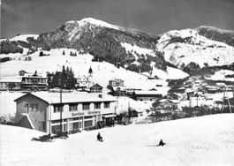 Sörenberg LU // 1971 Sporthaus Sörenberg Skilift Winter