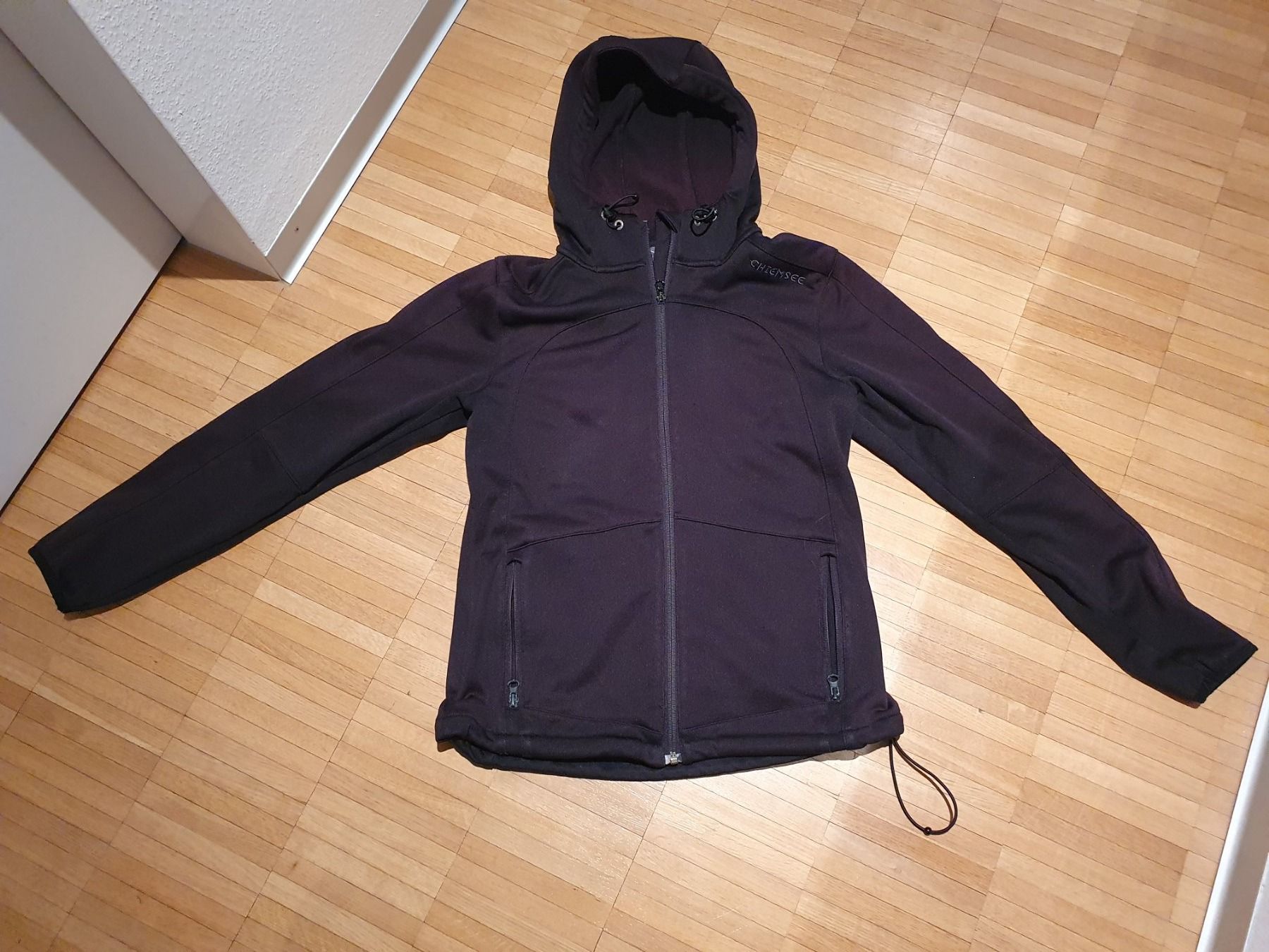 Chiemsee Jacken: Chiemsee Jacke – Gebraucht aus Laufenburg von may_r2st