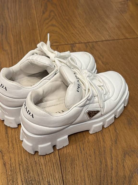 Prada Scarpe da donna: Sneakers Prada Donna – Usato da lugano venduto da xen_q9zz 2