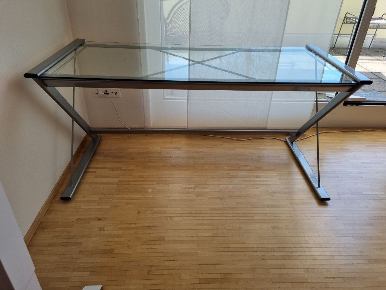 Scrivanie: Büro- Schreibtisch – Usato da Neftenbach venduto da and_8srl 2