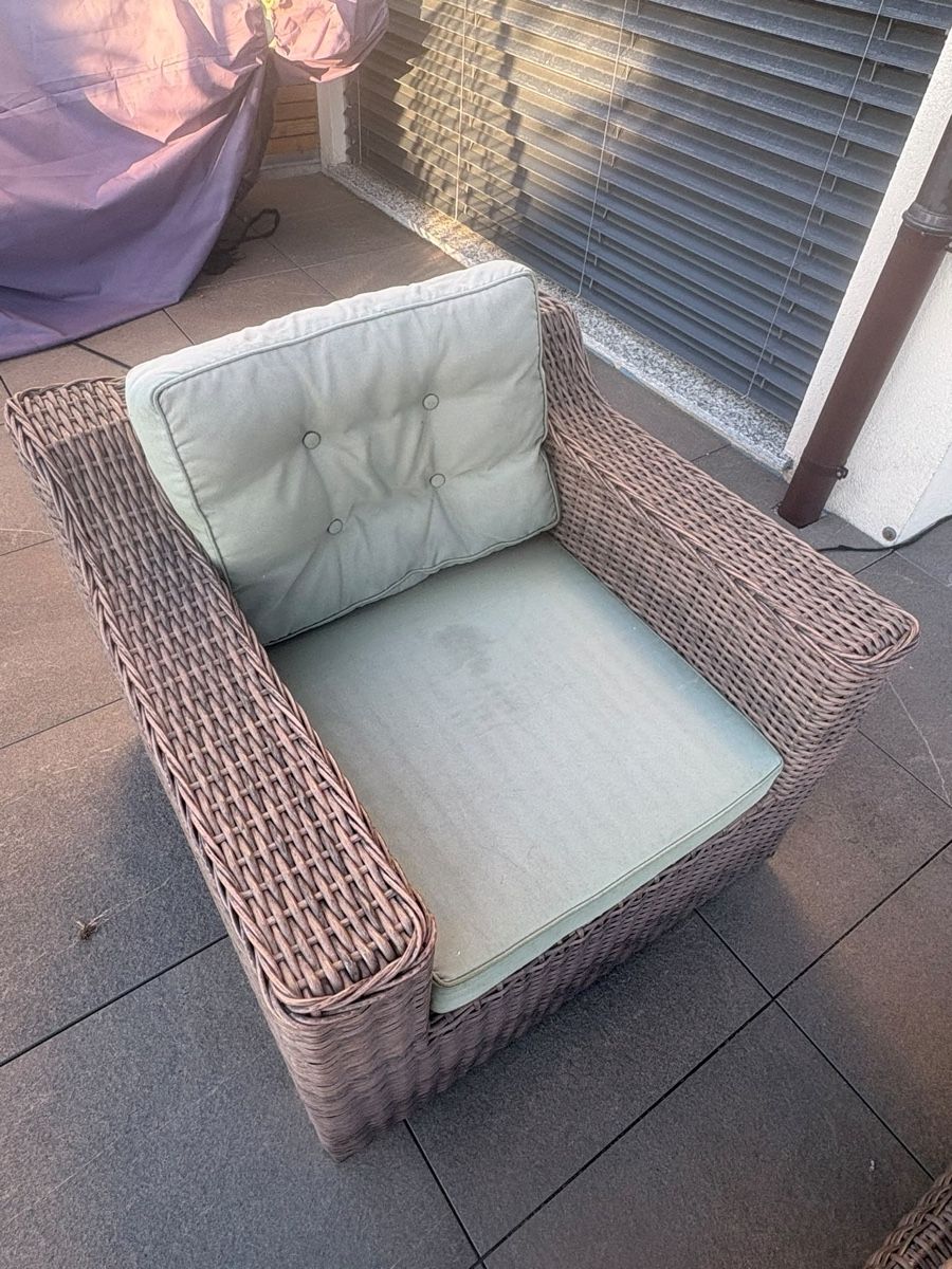Divani: Canapé de jardin – Usato da Vuisternens-Romont venduto da rog_9wqp 1