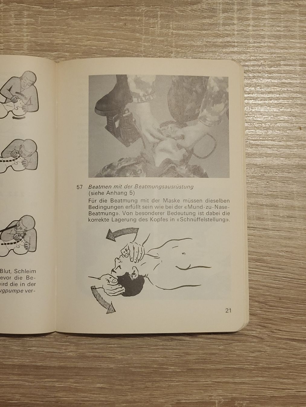 Livres: Reglement "Sanitätsdienst der Einheit" – Neuf (Voir description) à Massongex par Jalon71 2