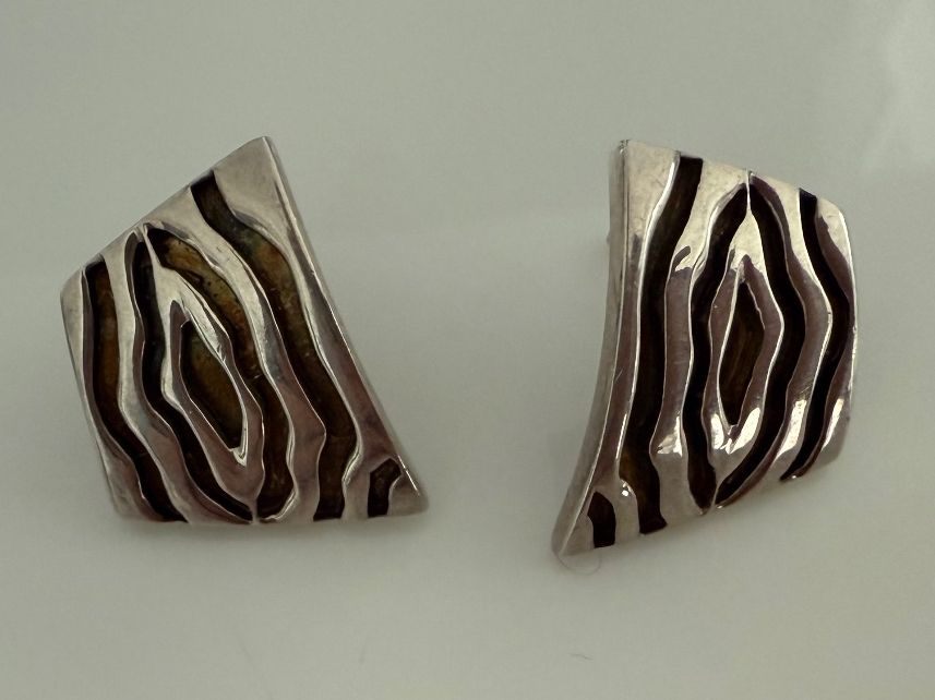 Orecchini pendenti & Orecchini a lobo: Elegante Ohrstecker 925er Silber – Usato da Oetwil an der Limmat venduto da Prinzaessli123