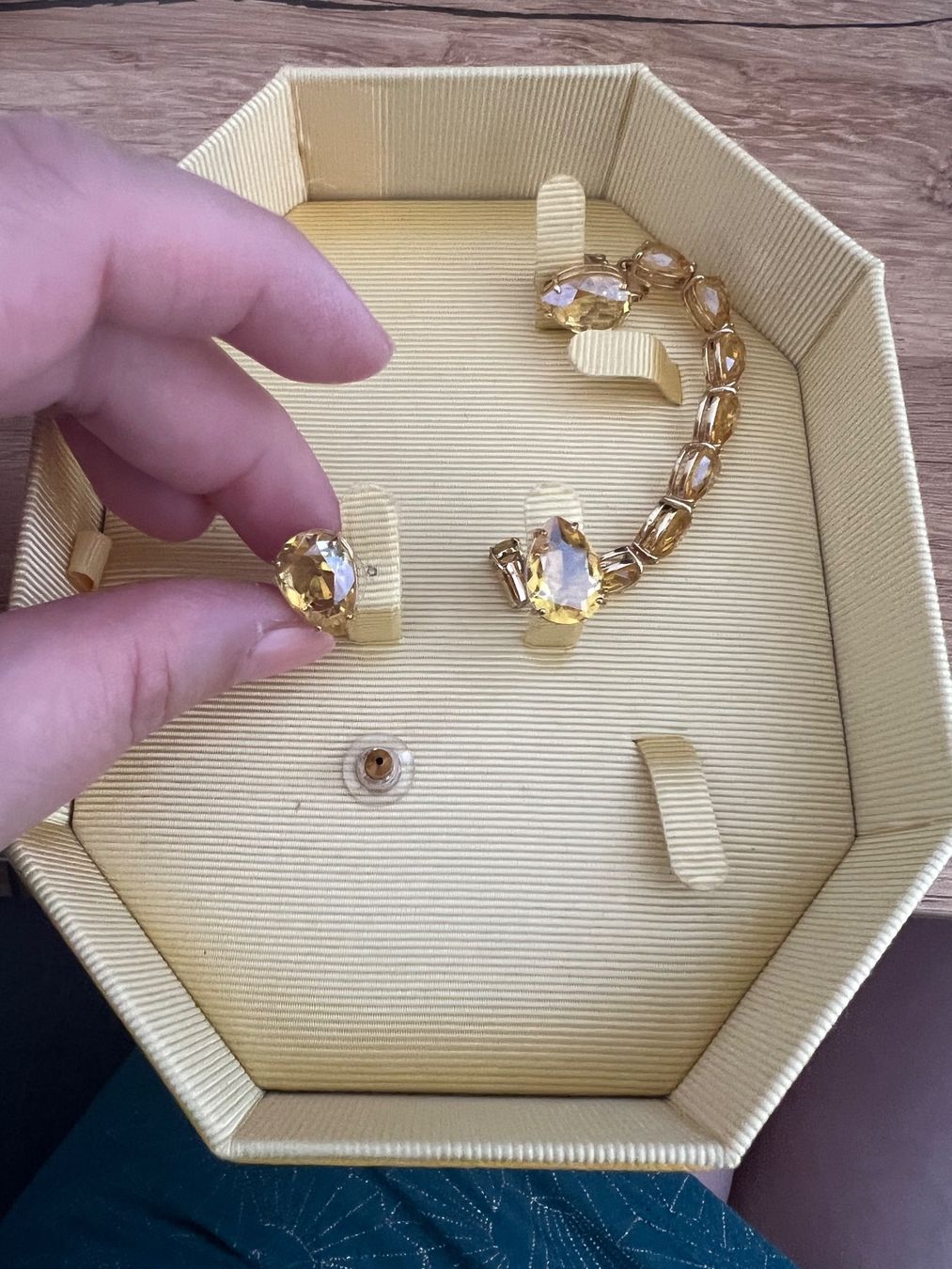 Swarovski Orecchini pendenti & Orecchini a lobo: Swarovski Millenia Cuff Ohrring Set – Usato da Aarau venduto da eli_bq7m 2