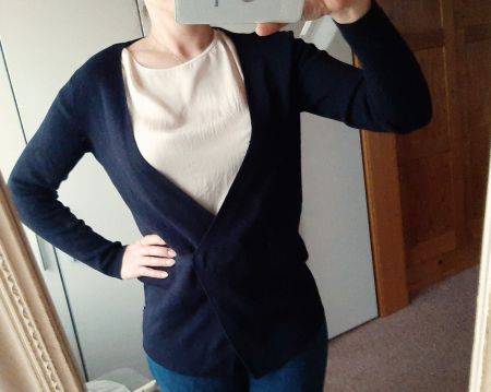 Cardigan / Strickjacke marineblau Gr S-M