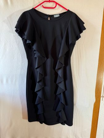 Schwarzes Kleid mit Rüschen von Vizio USA Gr. S/M