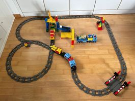 LEGO Duplo Eisenbahn mit viele Zubehör