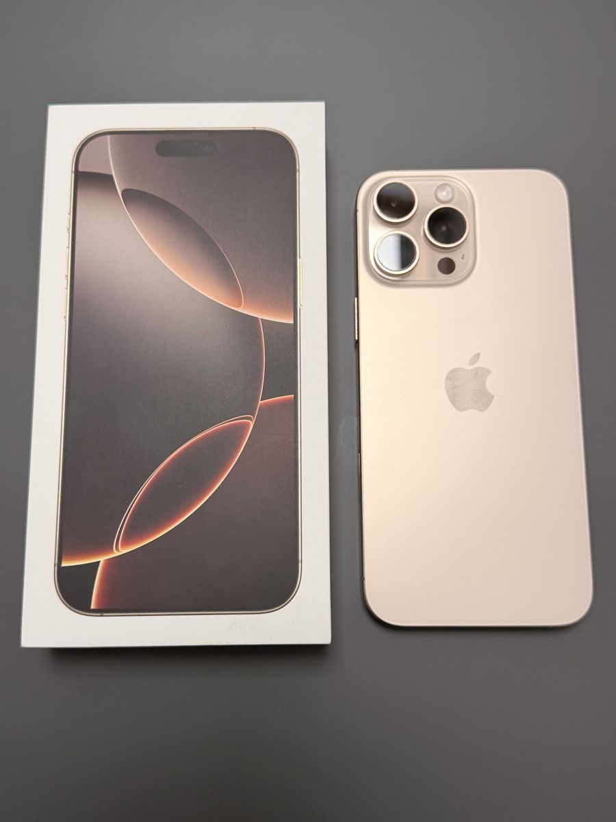 Apple Telefoni cellulari / Smartphones: Iphone 16 Pro Max - 256GB – Nuovo (secondo la descrizione) da Felben-Wellhausen venduto da 9506