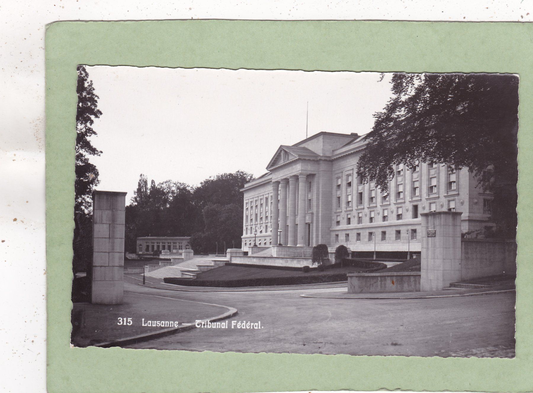 Ansichtskarten: Lausanne Tribunal Fédéral – Gebraucht aus Herisau von Lisegrat2008