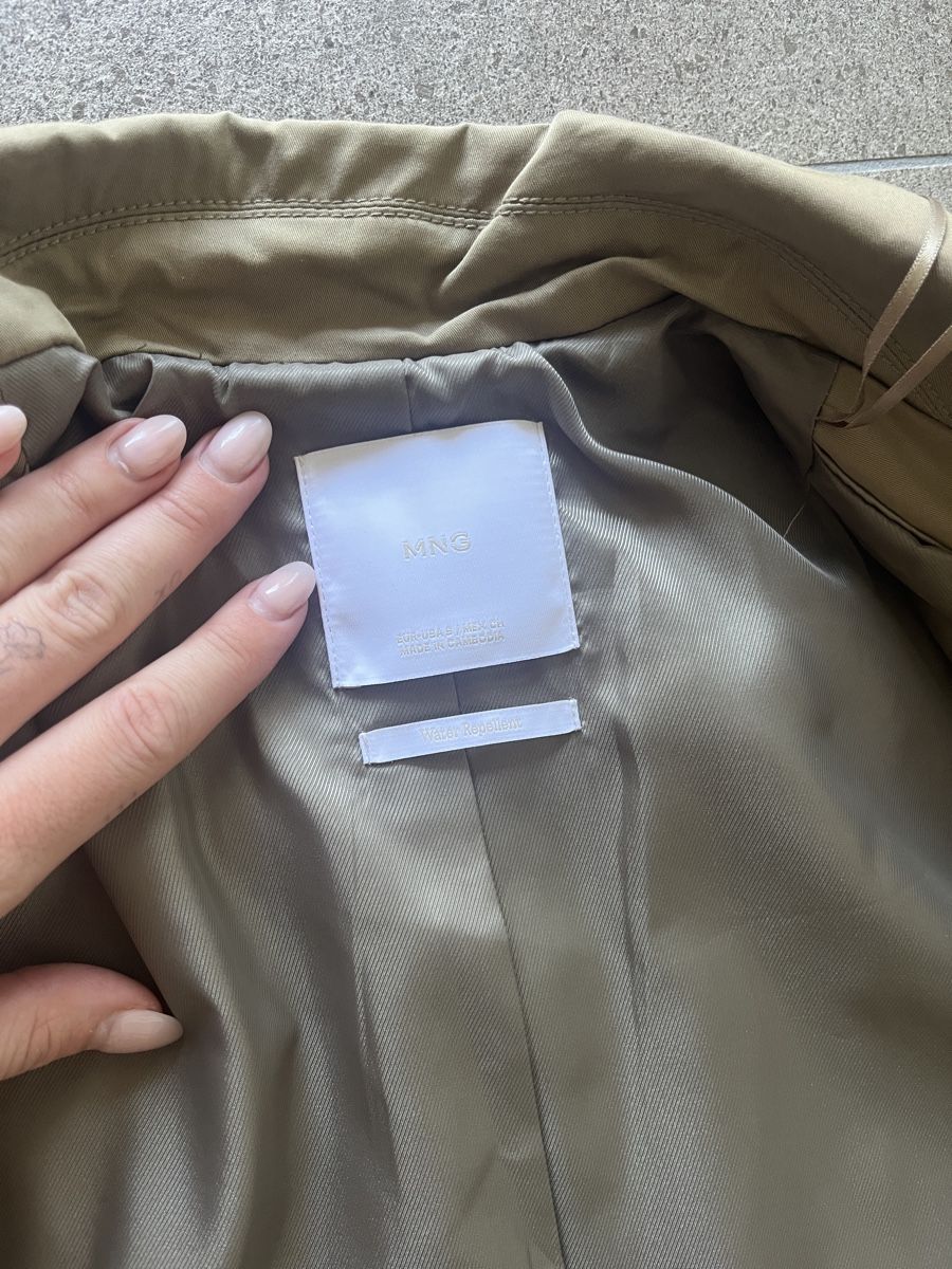 Mango Mäntel: Trenchcoat Mango  – Gebraucht aus Sevelen von sar_hmx8 7