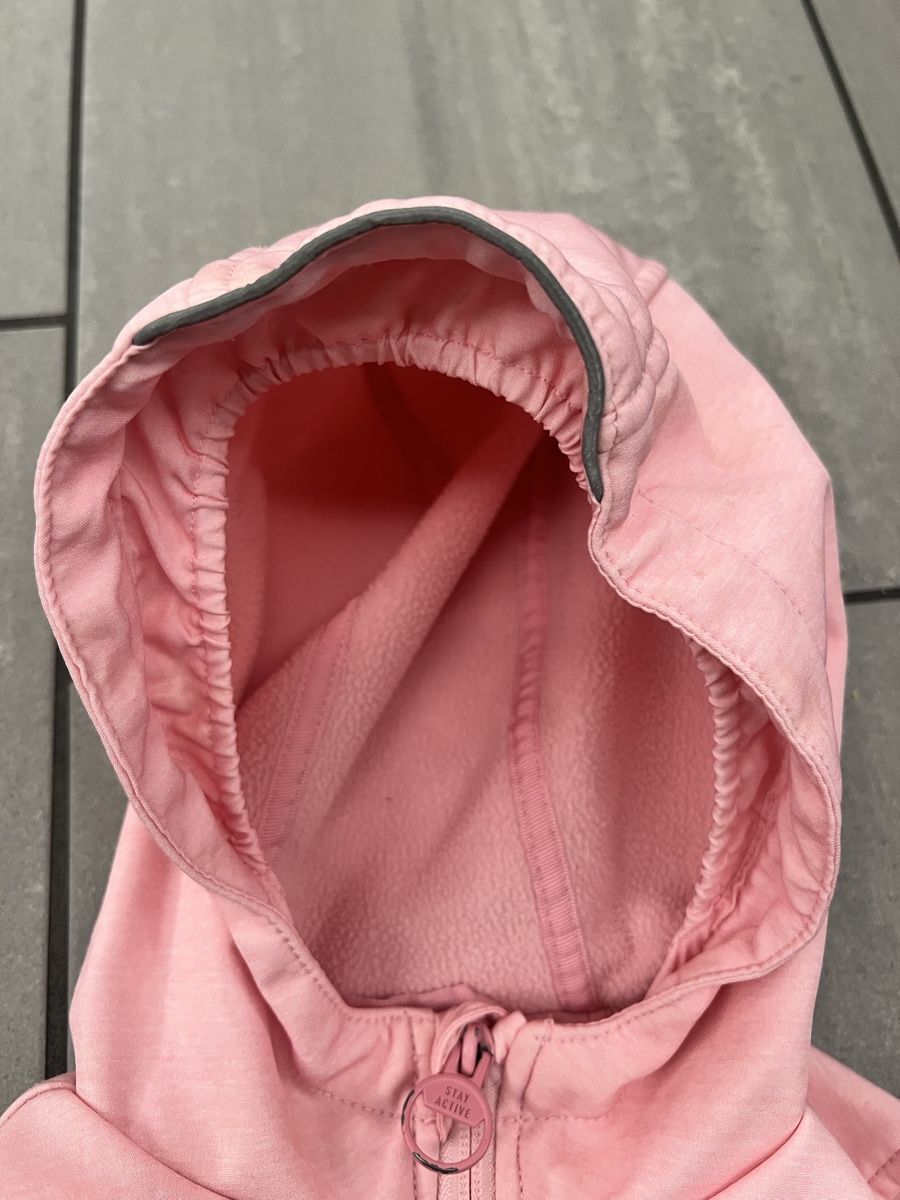 Giacche & Cappotti: Softshell Jacke Mädchen Gr.104 Guter Zustand – Nuovo (secondo la descrizione) da Bergdietikon venduto da Katja_Toretto 4