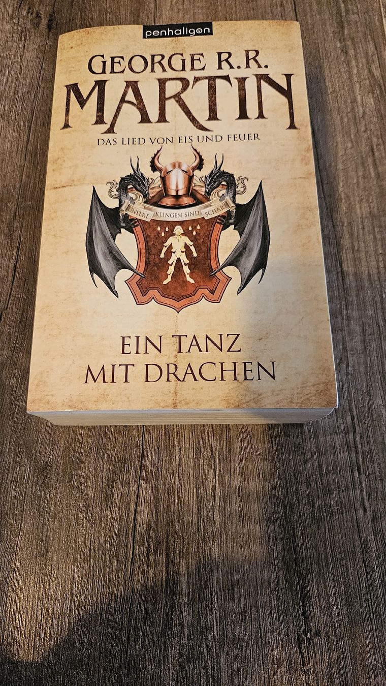 Bücher: Das Lied von Eis und Feuer 10, "Ein Tanz mit Drachen". – Gebraucht aus Mönchaltorf von Cayrath