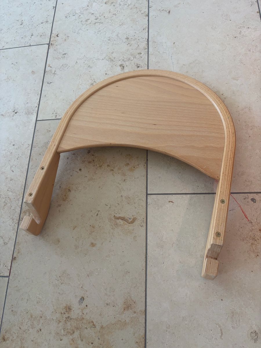 Stokke Seggioloni: TrippTrapp Tischli – Usato da Zürich venduto da schmickels 1