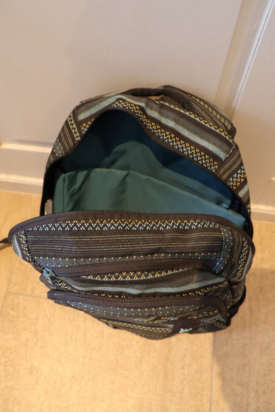 Dakine Rucksäcke: Dakine Rucksack – Gebraucht aus Winterthur von jul_v9wx 4