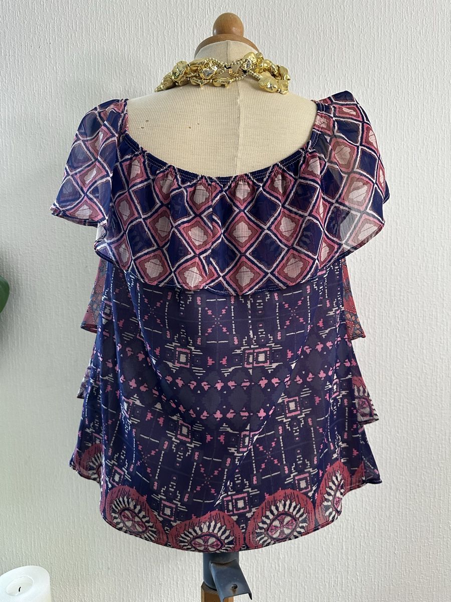 Desigual Top: Haut Desigual Multicolore Taille S bon état – Nuovo (secondo la descrizione) da Châtelaine venduto da Alexandra.jankowski 2