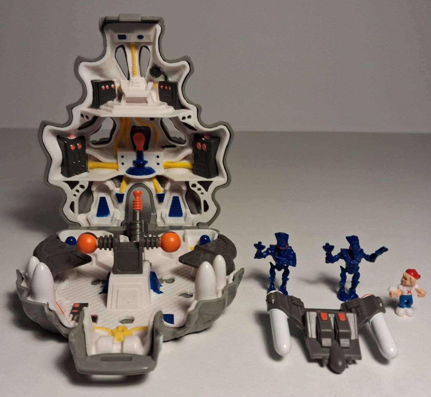 Giocattoli: Mighty Max Wolfship 7 (1992) – Usato da Stalden VS venduto da Stumpf83 1