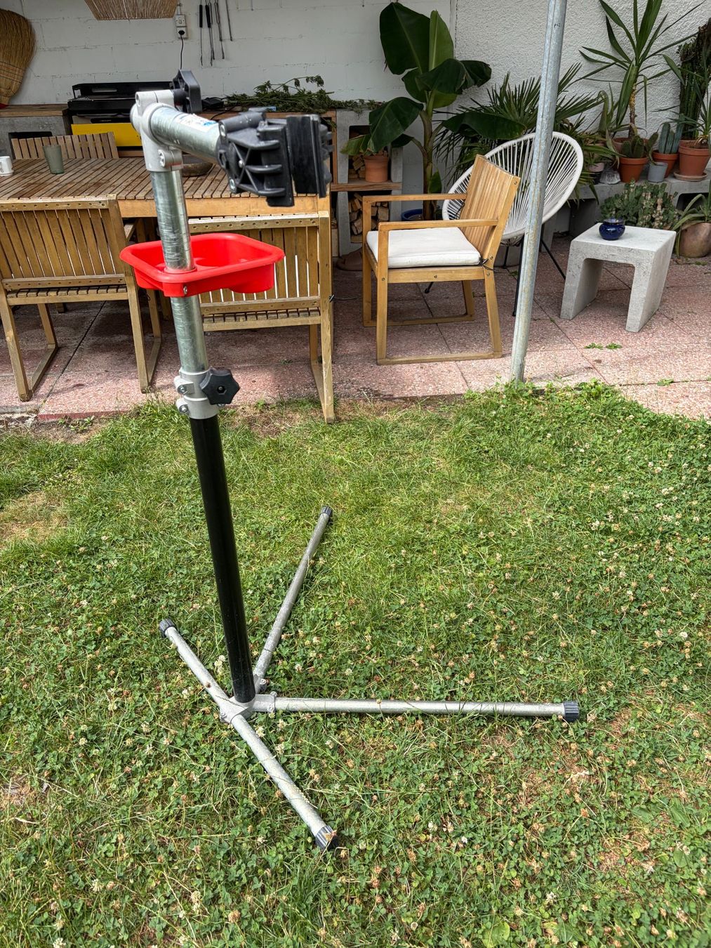 Rateliers à velo: Fahrradreparaturständer – D'occasion à Küsnacht ZH par joh_5qrt 3