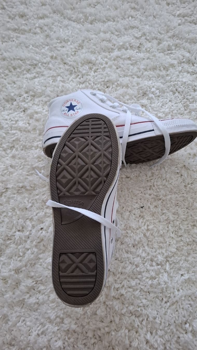 Converse Scarpe da uomo: Converse Chuck Taylor All Star weiss Gr. 39 – Nuovo (secondo la descrizione) da Aarau venduto da sku_5f5z 2