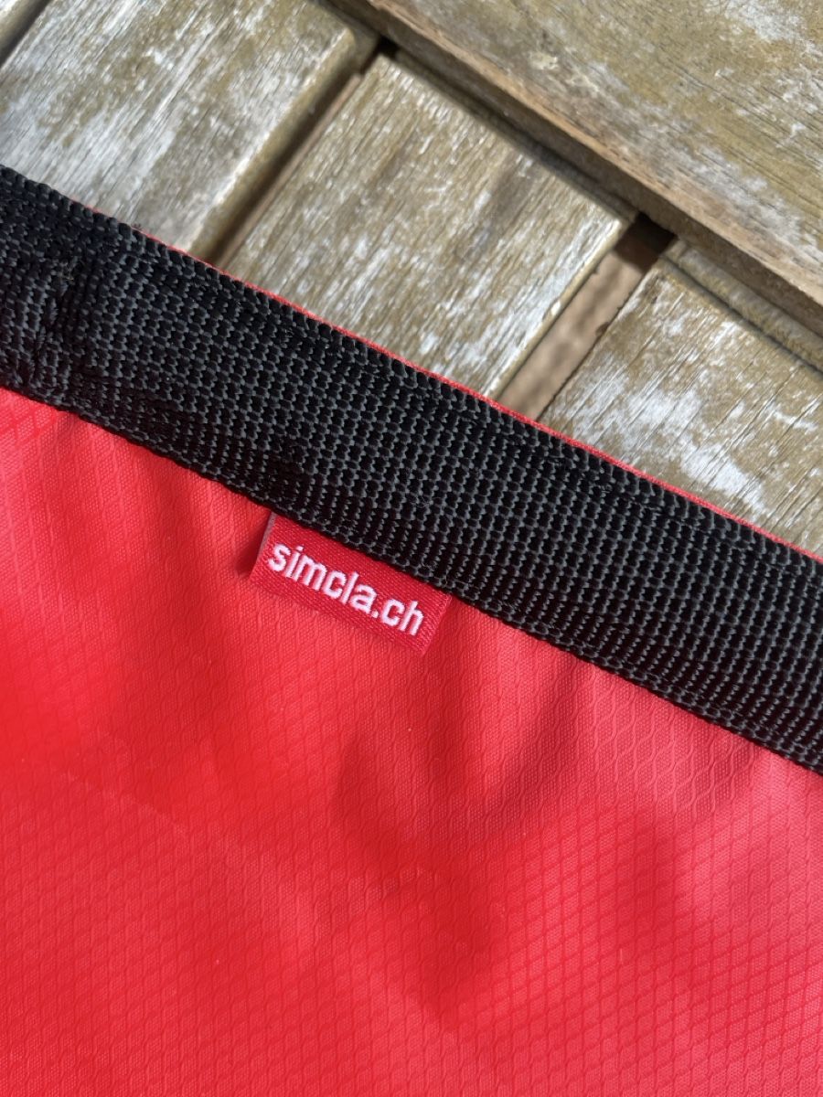 Borse: Roter Schwimmsack/Drybag von Simcla - Neu – Nuovo e nell'imballaggio originale da Zürich venduto da ani_8d5j 1