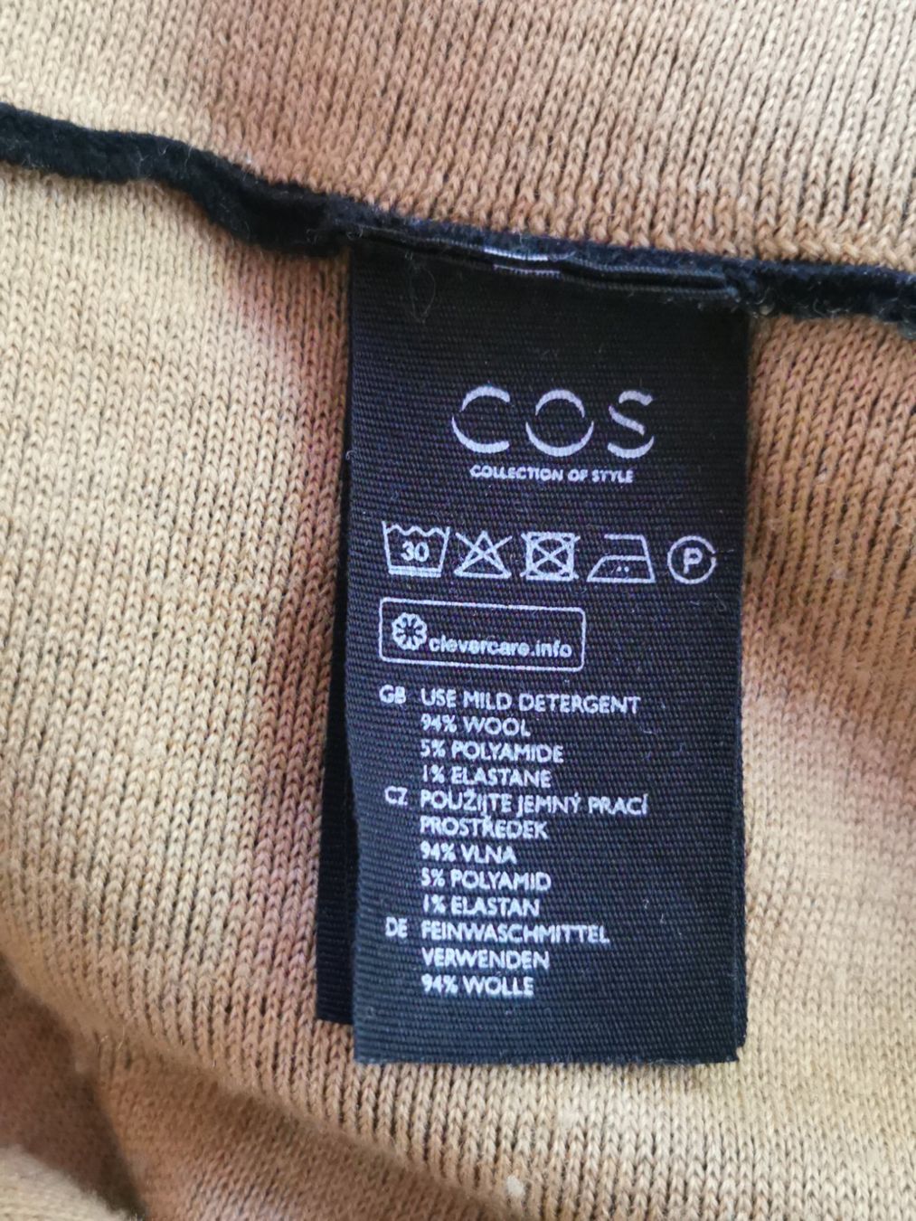 Cos Maglioni & Felpe: Cos toller Wollpullover in A-Form Gr. M/L – Usato da gachnang venduto da tibus1 4
