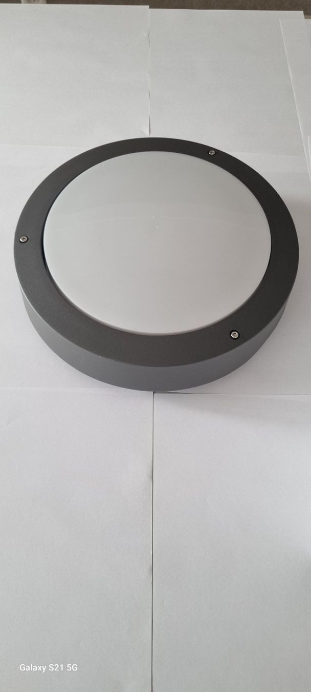 Lampade: Deckenlampen aus Robuste Metall Gehäuse Einbrennlackierung – Nuovo e nell'imballaggio originale da Geroldswil venduto da jmop 7